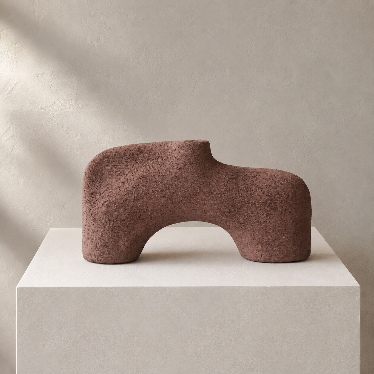 Ossa Sculptural Arch Vase - Large