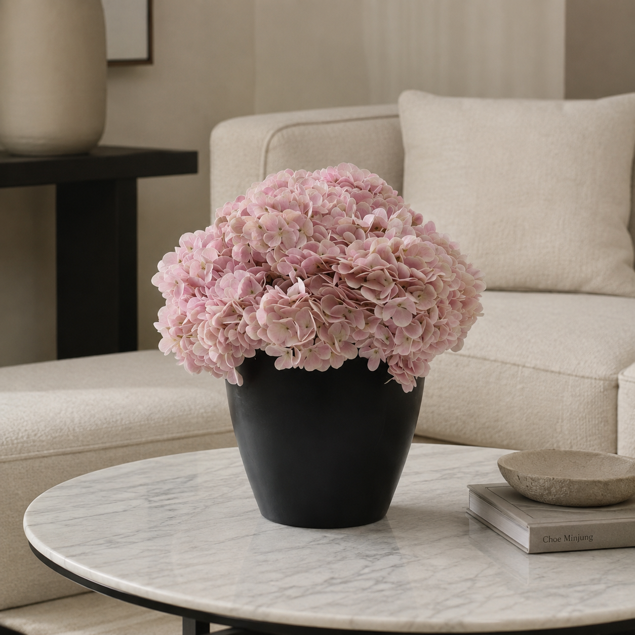 BLUSH HYDRANGEA STEM hover preview